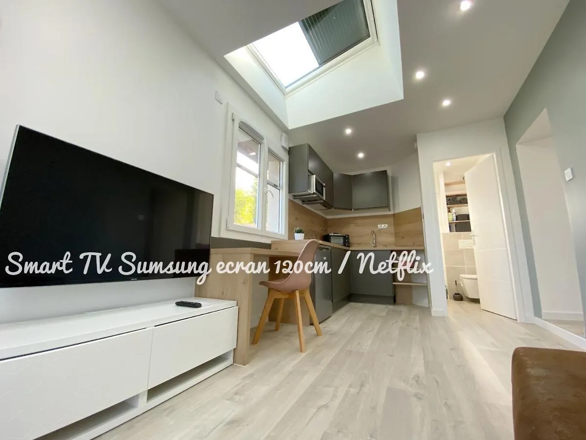 Apartament Studio Ora - 22M² - Climatise Avec Balcon Privatif Bassens  Francja